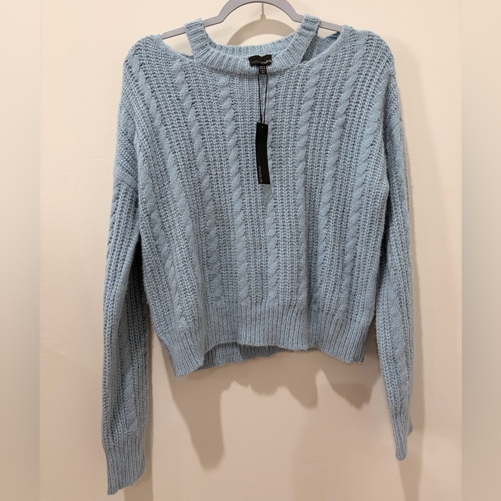Women’s Light blue sweater